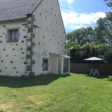 Gite Rural - Grange Des Pres Blancs Chaine Des Puys Le Vernet-Sainte-Marguerite 외부 사진