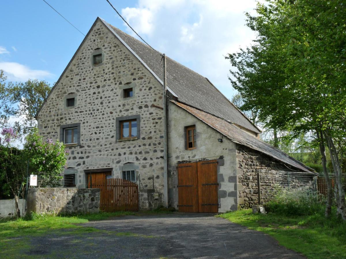 Gite Rural - Grange Des Pres Blancs Chaine Des Puys Le Vernet-Sainte-Marguerite 외부 사진