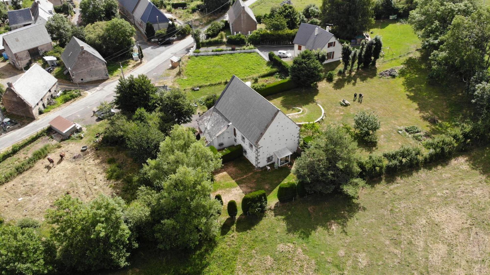 Gite Rural - Grange Des Pres Blancs Chaine Des Puys Le Vernet-Sainte-Marguerite 외부 사진