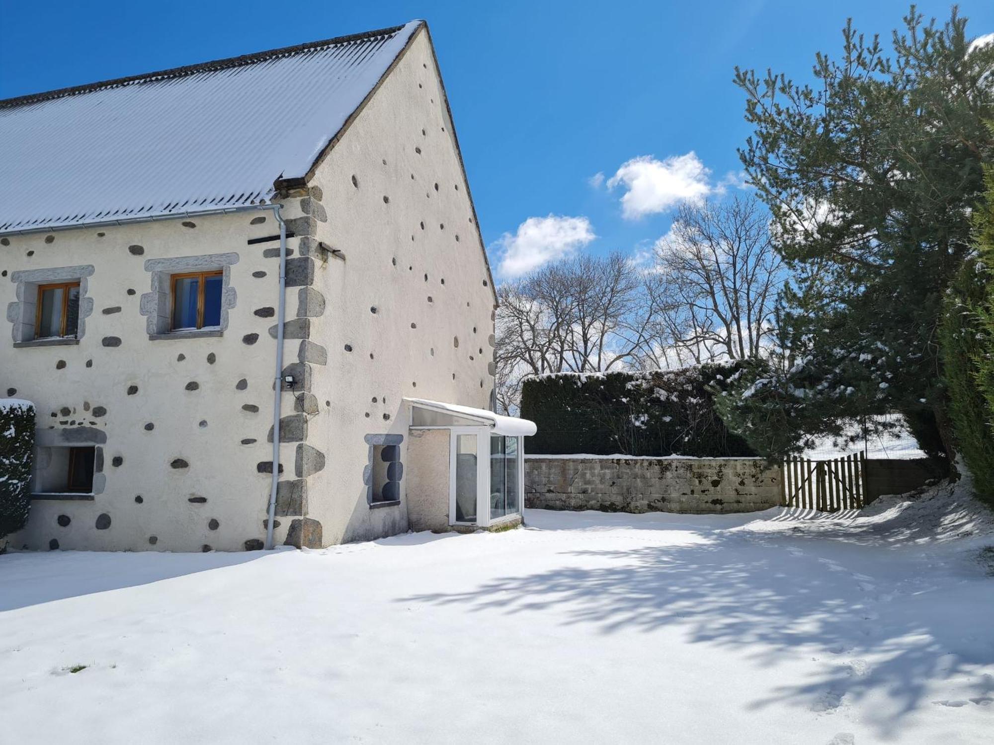 Gite Rural - Grange Des Pres Blancs Chaine Des Puys Le Vernet-Sainte-Marguerite 외부 사진
